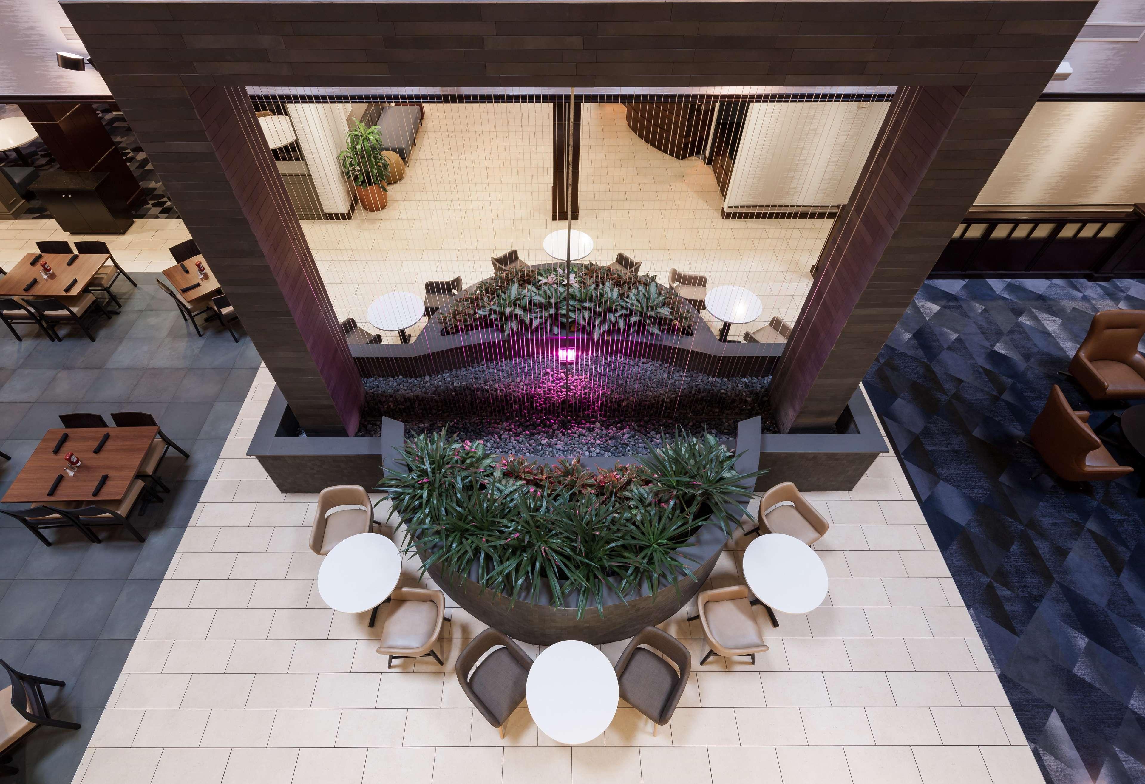 Heartland Embassy Suites By Hilton Tampa Brandon מראה חיצוני תמונה
