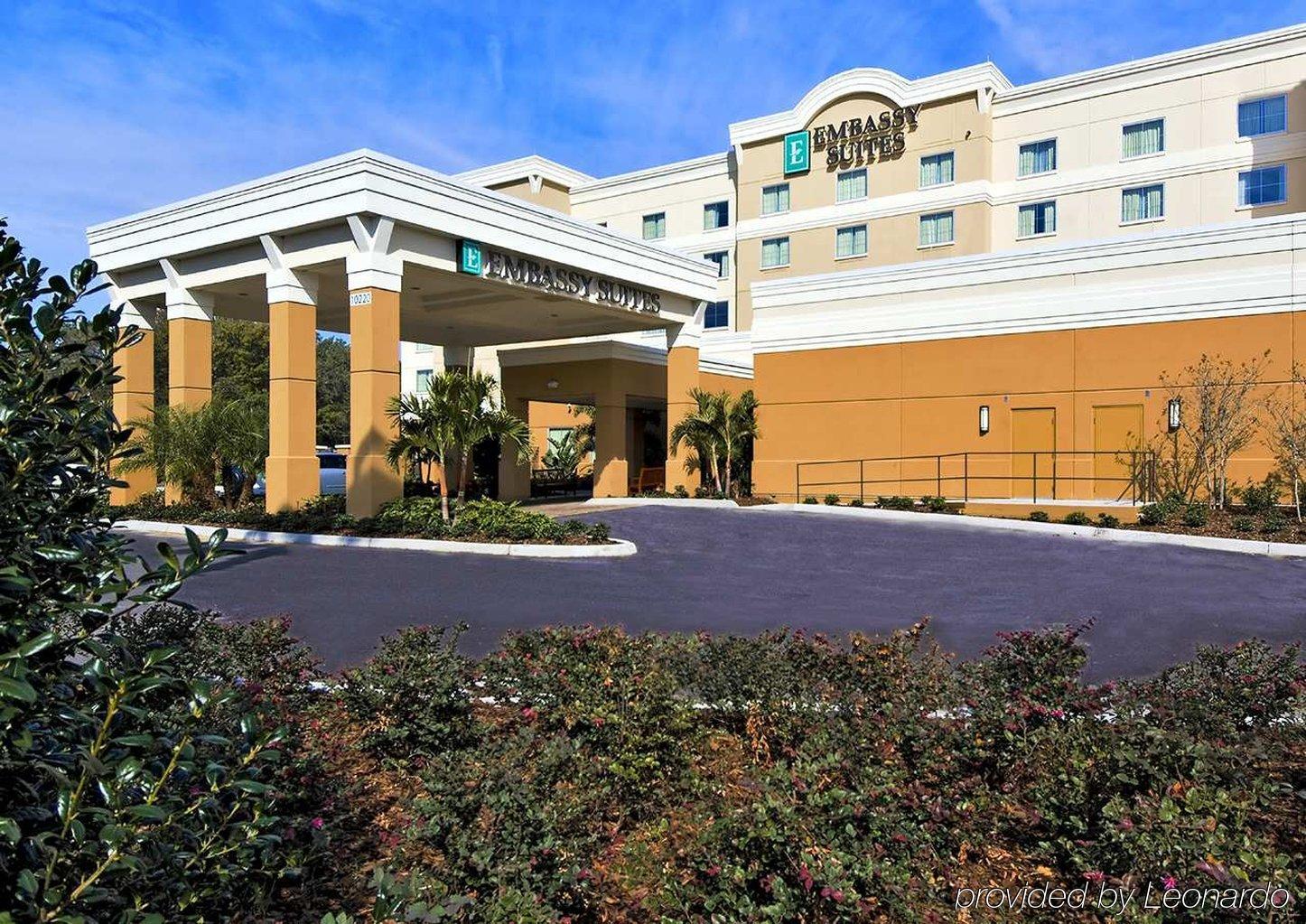 Heartland Embassy Suites By Hilton Tampa Brandon מראה חיצוני תמונה