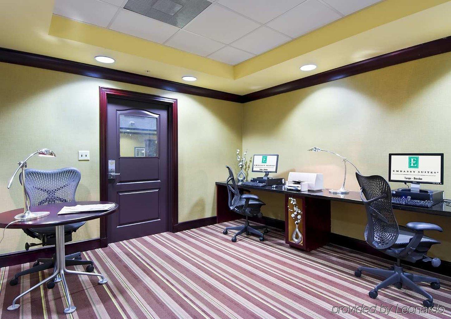 Heartland Embassy Suites By Hilton Tampa Brandon מתקנים תמונה
